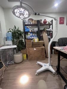 Đèn khám bệnh, Đèn phẫu thuật, đèn tiểu phẫu, Model: JD1800L, nsx: Nanchang Micare Medical Equipment Co., Ltd